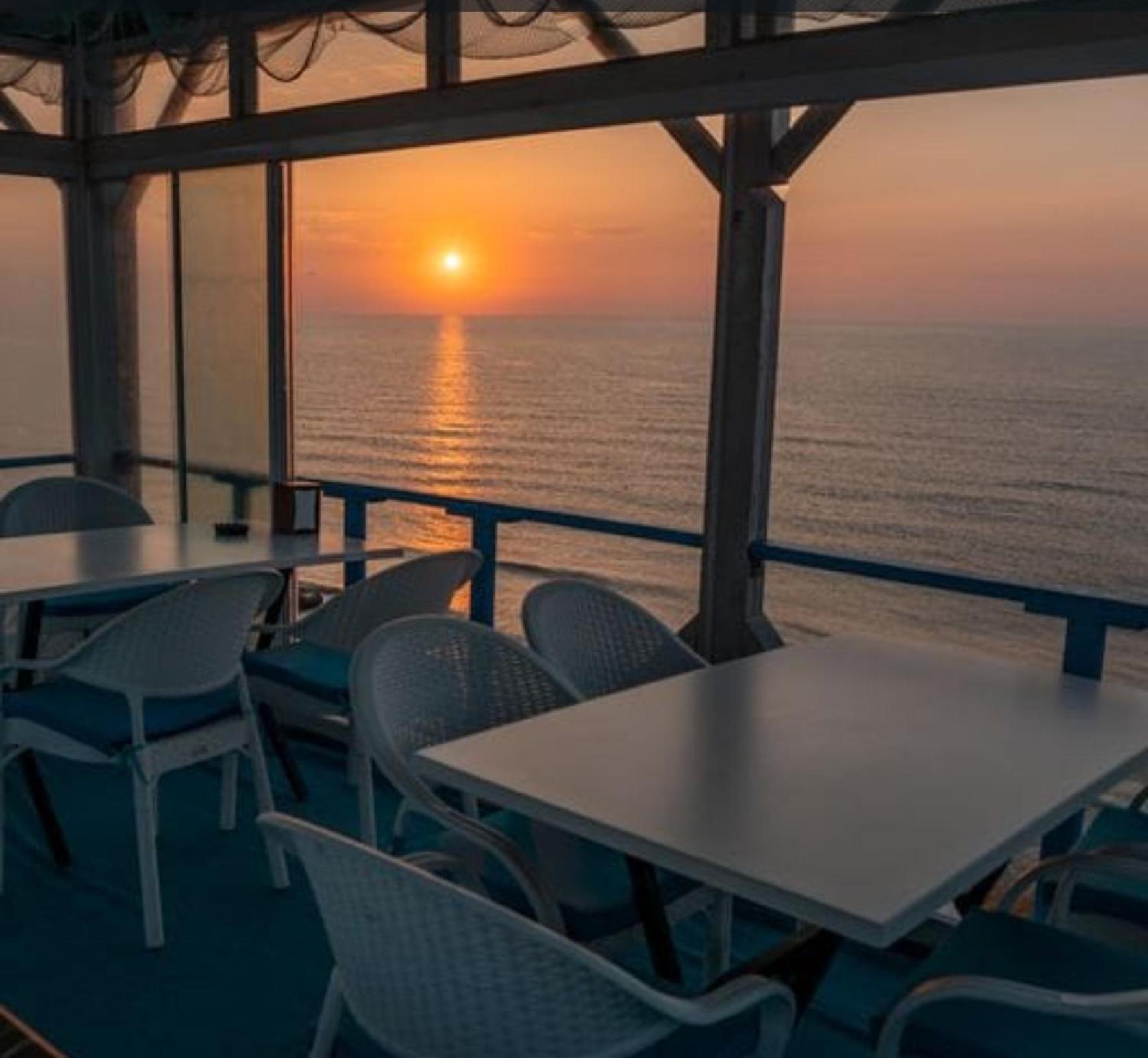 Hotel Breathe à Vama Veche Extérieur photo
